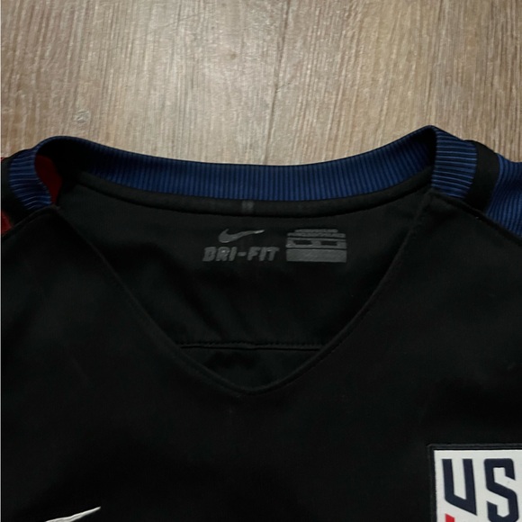 Nike Team USA Soccer Shirt - Picture 3 of 3